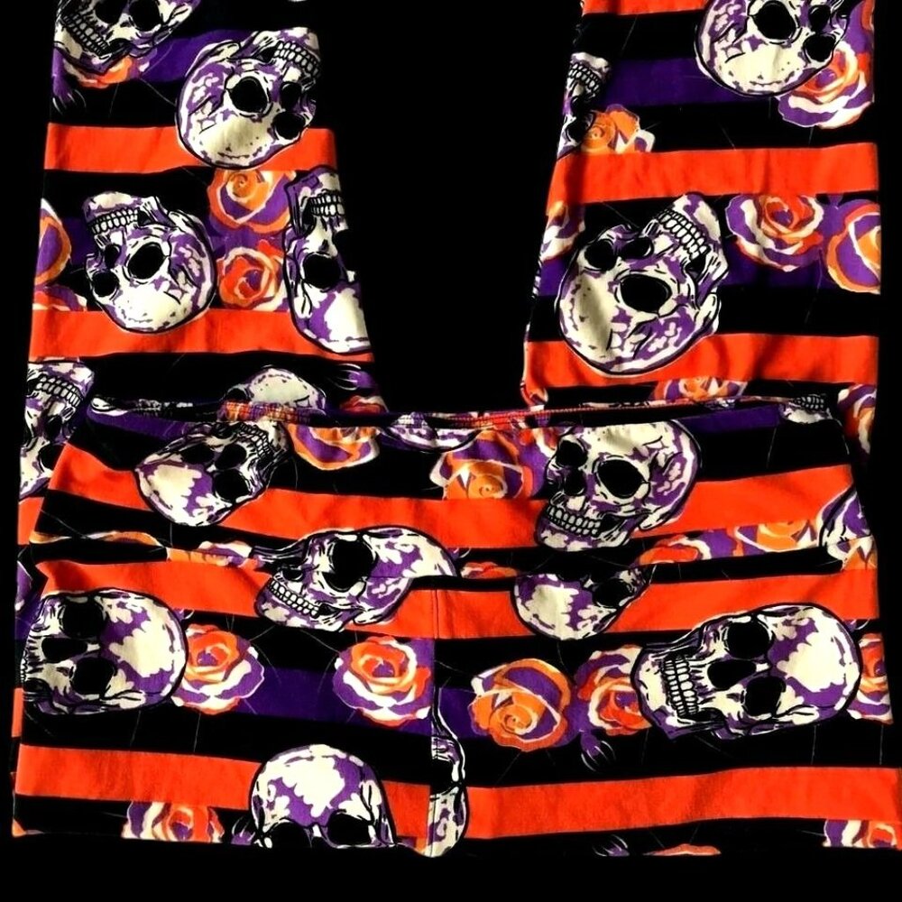 LulaRoe Halloween Leggings Tall Curvy 32 inch Skull Floral TrickTreat Fe… - Picture 6 of 13
